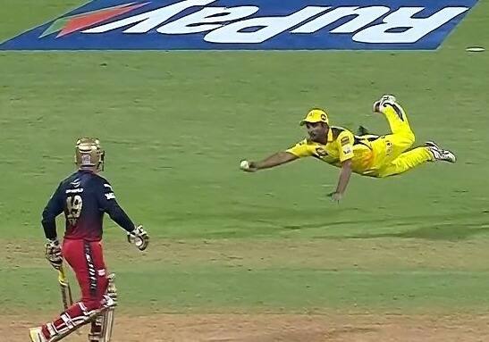 IPL 2022: Rayudu's One Handed Catch Sets Social Media On Fire - WATCH Here
