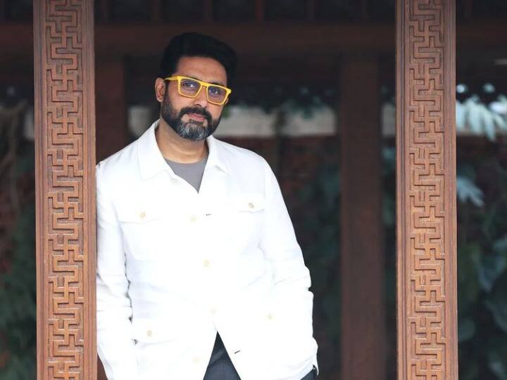 Abhishek Bachchan recalls refugee shoot days says villagers came in trucks to see him अभिषेक बच्चन ने याद किए 'रिफ्यूजी' के दिन, बताया शूटिंग देखने के लिए ट्रक में बैठकर आए थे कई लोग