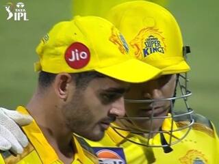 Watch: चेन्नई के गेंदबाज मुकेश चौधरी से छूटा कैच, तो धोनी ने बढ़ाया हौसला, वीडियो देखकर आप भी करेंगे तारीफ