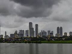 Maharashtra Weather Forecast: महाराष्ट्र में कई जगहों पर बादलों ने डाला डेरा, जानें- आने वाले दिनों में कैसा रहेगा मौसम