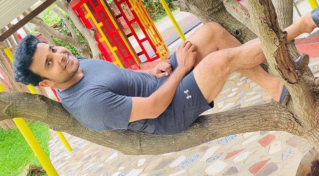 తన తొలి కమెడియన్స్ మాదిరి గెటప్ శ్రీను కూడా హీరో అవతారమెత్తాడు. (Photo Courtesy: Getup Srinu Instagram)