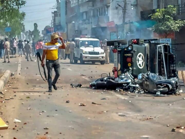 Were you sleeping when you had the IB report? Owaisi furious over Gujarat violence 1 72833fd9285c5c1bdce2eb35360bd27d original
