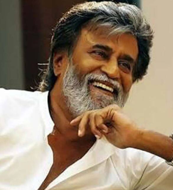 रजनीकांत: रजनीकांत हाईएस्ट पेड एक्टर हैं. उनकी एक फिल्म की फीस 100 करोड़ रुपये तक है क्योंकि वह फिल्मों के प्रॉफिट में भी शेयर लेते हैं.