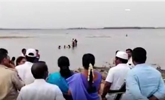 Pranahita Pushkaralu Telangana : మహాదేవ్ పూర్ మండలం కాళేశ్వరం లో ప్రారంభం | ABP Desam