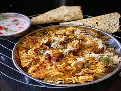 कुछ हेल्दी और टेस्टी डिश करना चाहते हैं ट्राई तो घर पर बनाएं सोया पुलाव, जानें इसकी आसान रेसिपी