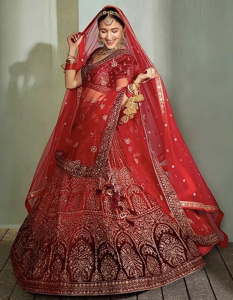 Manyavar Designer Lehenga | vejlbyfed-feriehus.dk