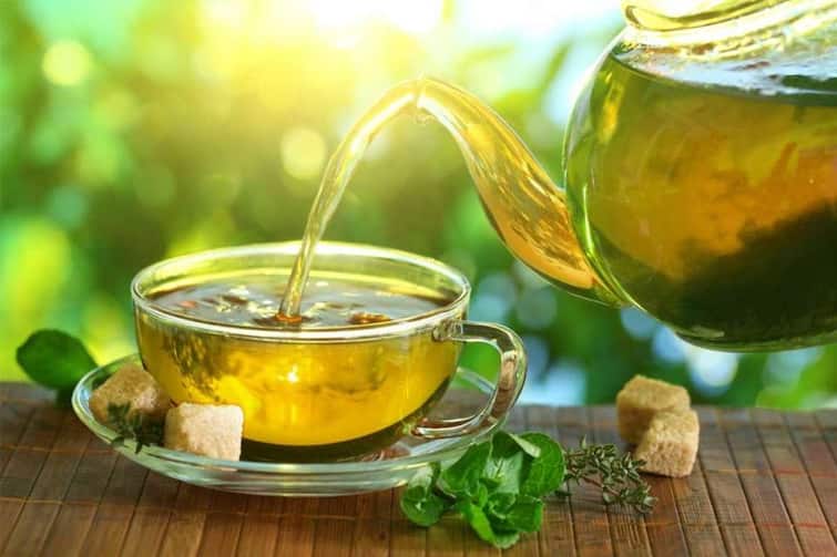 do not  drink green tea in this way  its harmful for health શું આપ વેઇટ લોસ માટે વધુ ગ્રીન ટીનું સેવન કરો છો?  તો સાવધાન, સ્વાસ્થ્યને થઇ શકે છે આ નુકસાન