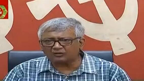 Samik lahiri:‘এই চোর ডাকাত দু’দলের হাত থেকেই বাংলাকে রক্ষা করতে হবে’, তৃণমূল ও বিজেপিকে কটাক্ষ শমীকের। Bangla News