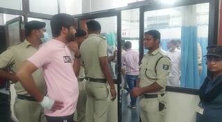 સુરતમાં ભાજપના નેતા અને તેના પુત્રે સમાજ સેવક પર કરી દીધો જીવલેણ હુમલો, જાણો સંપૂર્ણ વિગત