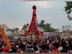 हर हर महादेव...! शिखर शिंगणापूरमध्ये यात्रेचा उत्साह, कावडी डोंगरावर दाखल