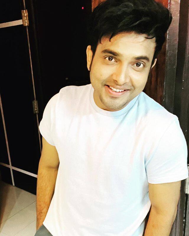 'జబర్దస్త్' షోతో మంచి పాపులారిటీ సంపాదించుకున్నాడు గెటప్ శ్రీను. (Photo Courtesy: Getup Srinu Instagram)