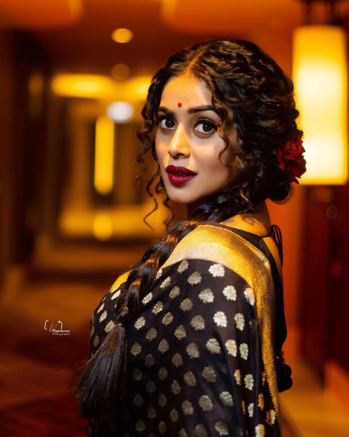 షామ్నా కాసిమ్ అందమైన ఫోటోలు -Image credit: ShamnaKhasim/Instagram