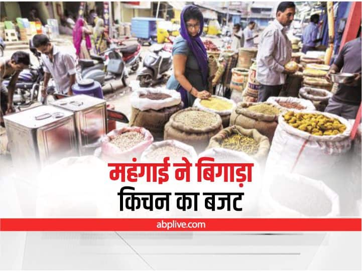 महंगाई से आम लोगों की टूटी कमर, पिछले 1 महीने में चीजों की कीमतों में इस तरह से हुए बदलाव Inflation increasing day by day Change in price of petrol diesel other Commodities महंगाई से आम लोगों की टूटी कमर, पिछले 1 महीने में चीजों की कीमतों में इस तरह से हुए बदलाव