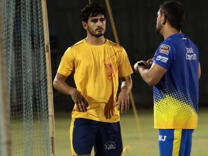 चेन्नई सुपर किंग्स के मुकेश चौधरी ने अब तक सबसे ज्यादा बार 3 रन दिए हैं. वह तीन गेंदों पर तीन-तीन रन दे चुके हैं.