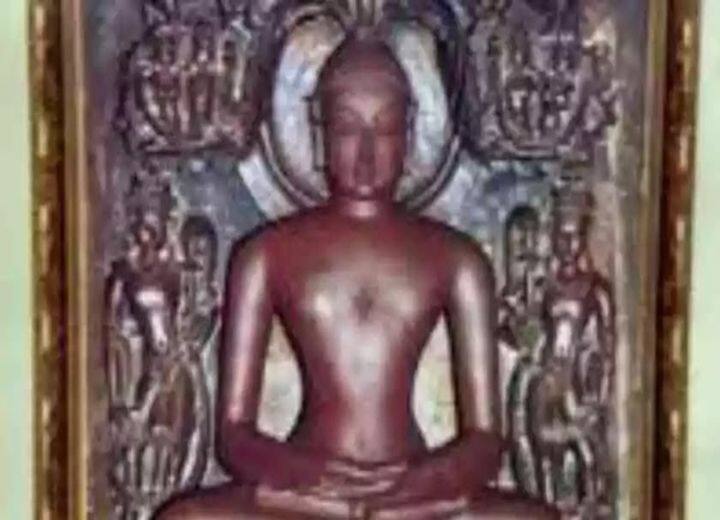 जैन धर्म के 24वें तीर्थंकर महावीर स्वामी भगवान का जन्म चैत्र माह के शुक्ल पक्ष की त्रयोदशी के दिन हुआ था. इस साल 14 अप्रैल के दिन देशभर में महावीर जंयती का पर्व मनाया जा रहा है.