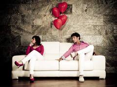 உங்கள் மீது தவறில்லை என்றாலும் துணையிடம் நீங்களே மன்னிப்பு கேட்கிறீர்களா? இதை படிங்க..