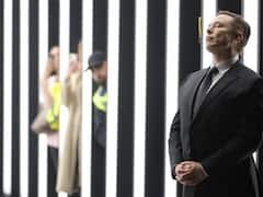 Larger-Than-Life And Charismatic, But Eccentric Too — Is Elon Musk Good For Twitter?
