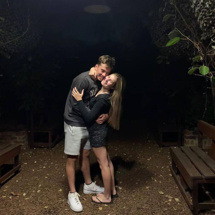 डेवाल्ड ब्रेविस पहली बार आईपीएल में हिस्सा ले रहे है. उन्हें मुंबई की टीम ने नीलामी ने खरीदा था. (फोटो क्रेडिट: डेवाल्ड ब्रेविस/instagram अकाउंट)