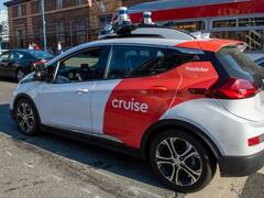 Viral Video Shows Driverless Car Violating Traffic Rule in SFO, Company Says ‘Human Error’