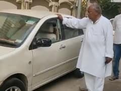 Telangana: Stones Pelted At Congress Leader Hanumantha Rao's Residence In Hyderabad