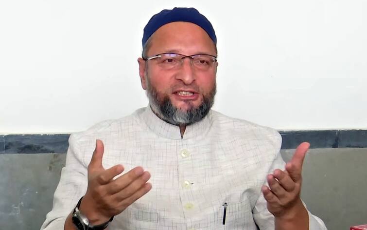 Asaduddin Owaisi makes a big statement on Khambhat violence and Hanuman Chalisa in ahmedabad AHMEDABAD : ખંભાત હિંસા અને હનુમાન ચાલીસા પર ઓવૈસીએ આપ્યું મોટું નિવેદન, જાણો શું કહ્યું