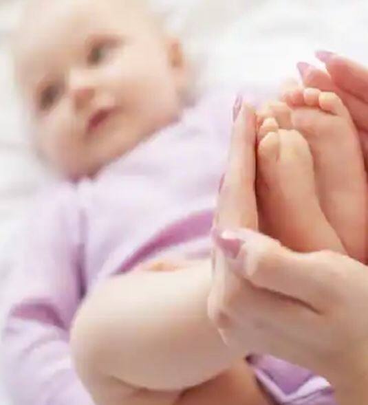 ਗਰਮੀਆਂ ਦੇ ਮੌਸਮ 'ਚ ਬੱਚੇ ਦੀ ਸਿਹਤ ਦਾ ਰੱਖੋ ਖਾਸ ਖਿਆਲ, ਅਪਣਾਓ ਇਹ ਆਸਾਨ ਟਿਪਸ