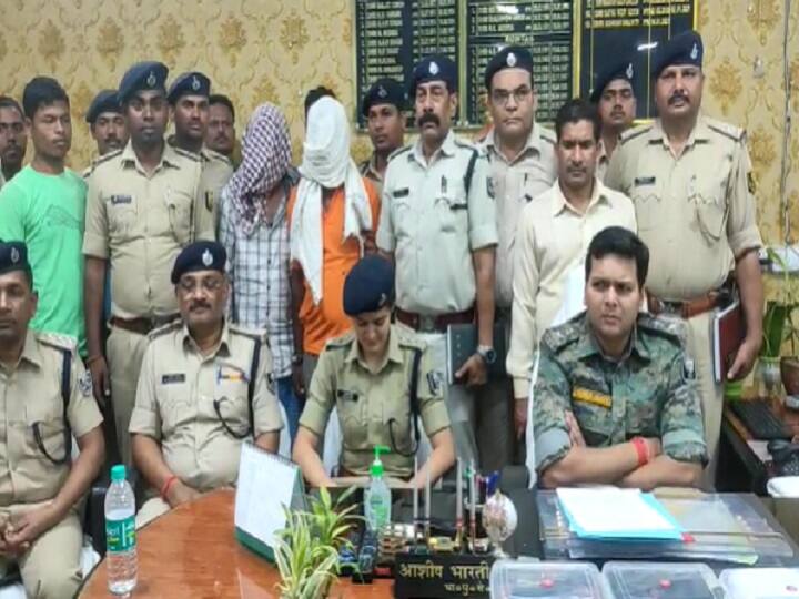 Notorious Naxalite Vijay Arya arrested in Rohtas, police of 10 states were searching ann Rohtas News: कुख्यात नक्सली विजय आर्य रोहतास में हुआ गिरफ्तार, 10 राज्यों की पुलिस कर रही थी तलाश