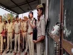 Prayagraj News: भू- माफियाओं के खिलाफ कार्रवाई जारी, जेल में बंद सपा ब्लाक प्रमुख की संपत्तियां हुईं कुर्क
