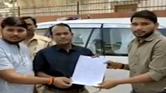 Aligarh: लाउडस्पीकर पर Azaan को लेकर बढ़ता विवाद, ABVP ने 21 चौराहों पर हनुमान चालीसा का किया ऐलान