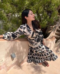 ਪੰਜਾਬੀ ਐਕਟਰਸ Neeru Bajwa ਦੀ ਸਾਦਗੀ ਨੇ ਫਿਰ ਜਿੱਤਿਆ ਫੈਨਸ ਦਾ ਦਿਲ, ਨਵੀਂ ਫਿਲਮ ਦੇ ਸੈੱਟ ਤੋਂ ਸ਼ੇਅਰ ਕੀਤੀਆਂ ਖਾਸ ਤਸਵੀਰਾਂ