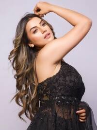 Akshara Singh की इन तस्वीरों से नहीं हटा पाएंगे नजरें