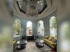 PHOTO : जयपूरच्या लक्झरी हॉटेलमध्ये मौनी रॉय घेतेय सुट्ट्यांचा आनंद! फोटो शेअर करत म्हणाली...