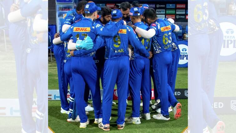 IPL 2022: Mumbai Indians have been fined after they maintained a slow over rate during their match against Punjab Kings IPL 2022: টানা দ্বিতীয়বার স্লো ওভার রেট, বড় জরিমানা রোহিত ও মুম্বই প্লেয়ারদের