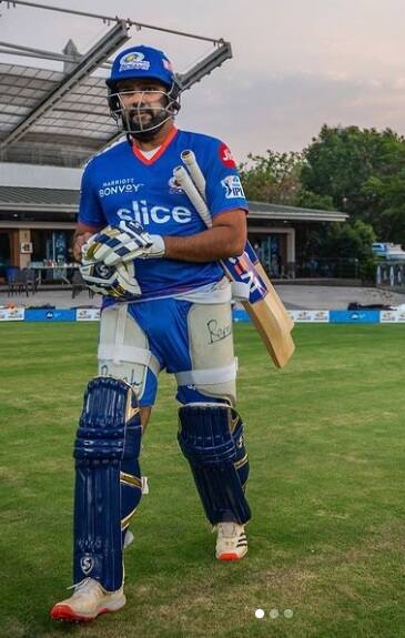 টি-টোয়েন্টিতে দশ হাজার রান রোহিতের, তালিকায় আর কারা?