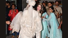 Alia-Ranbir Wedding Pics: বিয়ে মিটতেই আলিয়াকে কোলে তুলে চললেন রণবীর, মুহূর্তে ভাইরাল ছবি