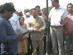 Jammu: PM नरेंद्र मोदी के सांबा दौरे से पहले केंद्रीय मंत्री ने की तैयारियों की समीक्षा, बिजली को लेकर कही बड़ी बात