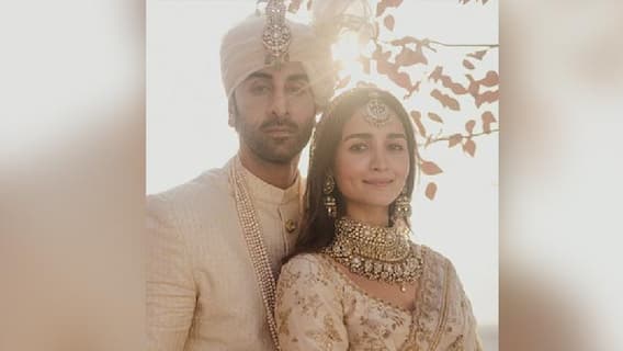 The dream wedding of Ranbir Kapoor and Alia Bhatt | Bharat Ki Baat (14 April 2022)