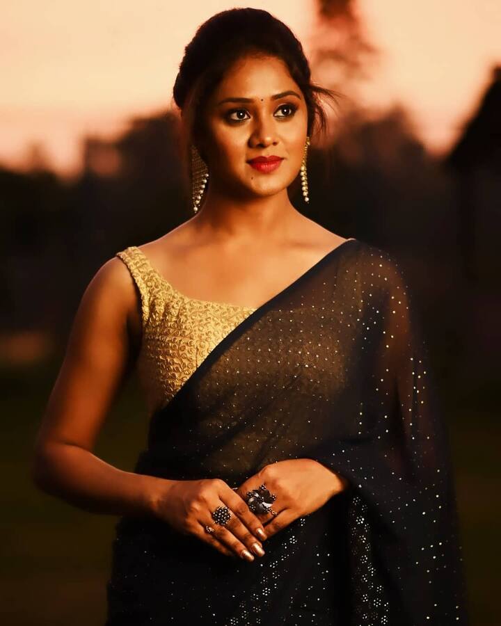 కార్తీక దీపం హిమ (కీర్తి కేశవ్ భట్) (Image Credit: Keerthi Keshav Bhat / Instagram)