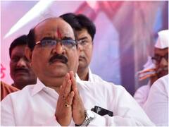 Maharashtra News: केंद्रीय मंत्री के सामने BJP सांसद का आरोप कहा- दलित होने की वजह से कार्यक्रमों में मुझे नहीं बुलाता प्रशासन