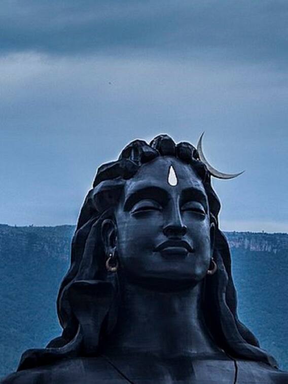 A Look At The Tallest Statues In India