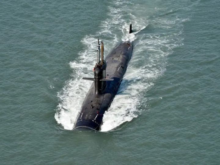 Mumbai sixth and final submarine of the Scorpene series Vagsheer to be launched on April 20 ANN दुश्मनों को डुबोने आ रही ताकतवर सबमरीन INS वागशीर, 20 अप्रैल को समंदर में उतरेगी, जानिए इसके बारे में सबकुछ