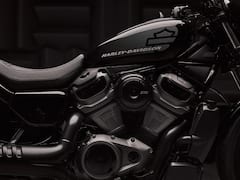 हार्ले डेविडसन ने भारत में पेश की 2022 नाइटस्टर, देखें तस्वीरें