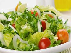 Health Tips : उन्हाळ्याच्या दिवसांत आवर्जून खा ग्रीन सॅलड, जाणून घ्या याचे फायदे...