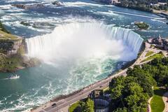Niagara Falls: শুধু 'দর্শন' নয় কাজেও 'অনন্য' নায়াগ্রা
