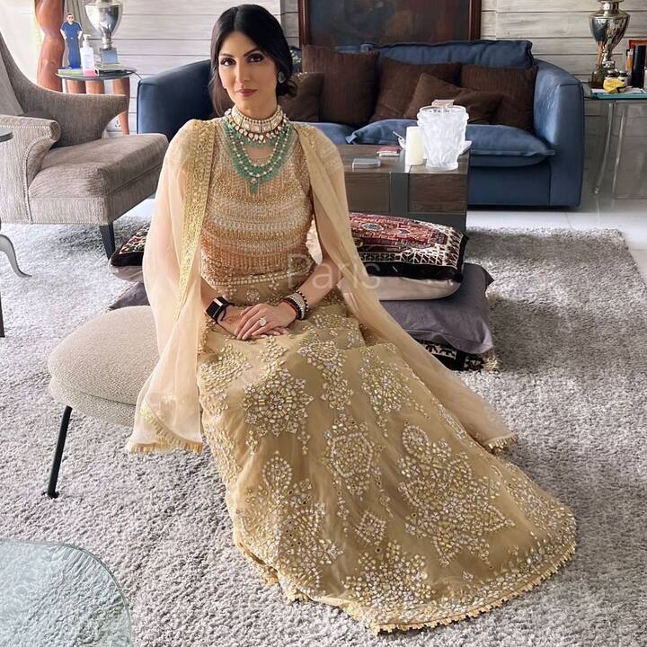 रिद्धिमा सांगते, 
