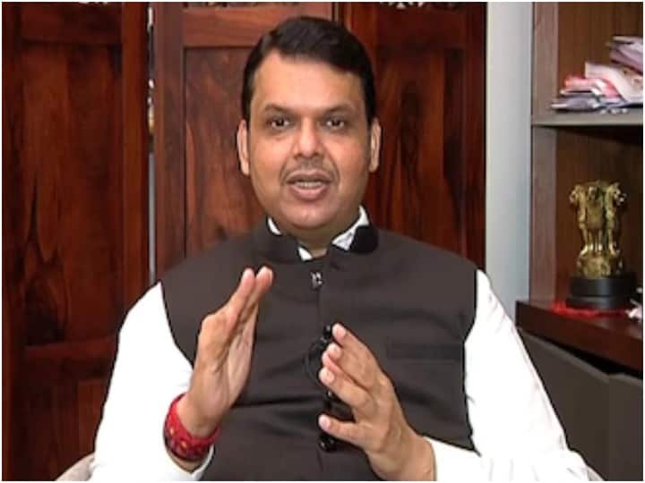 Devendra Fadanvis attack on Uddhav Thackeray, Says Nawab Malik Connection with D Gang Government still want to save Maharashtra: देवेंद्र फडणवीस का CM उद्धव पर हमला, बोले- 'D गैंग के साथ नवाब मलिक के संबंध उजागर, फिर भी बचाना चाहते हैं'