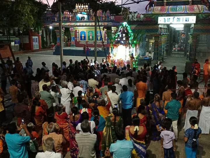 Karuvurar karur Thiruther Bhavani at the Kalyana Pasupathiswarar Temple இரண்டு ஆண்டுகளுக்குப் பிறகு நடைபெற்றது கருவூரார் சித்தரின் தேர் பவனி விழா