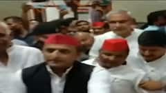 Lucknow: Shivpal Yadav के बागी तेवर के बीच, Akhilesh और Mulayam की बड़ी बैठक
