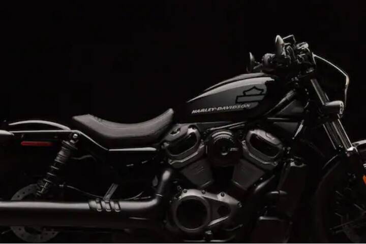Harley-Davidson ভারতে নতুন 2022 Nightster লঞ্চ হতে চলেছে। কোম্পানির ওয়েবসাইটে নতুন হার্লে-ডেভিডসন   নাইটস্টারের ছবি দিয়েছে কোম্পানি। তবে লঞ্চের তারিখ প্রকাশ করেনি হার্ল। ছবি দেখে জেনে নেওয়া যাক বাইকের স্পেকস ও পাওয়ার।