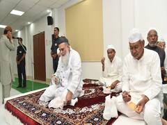 In Pics: कोरोना काल में दो साल बाद CM नीतीश ने दी इफ्तार पार्टी, सभी दल के नेता हुए शामिल, यहां देखें तस्वीरें